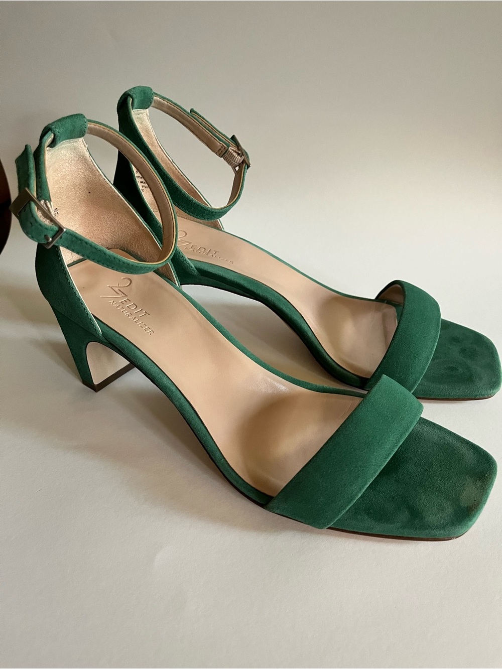 Edit 27 Naturalizer Green Suede Ankle-Strap Heels